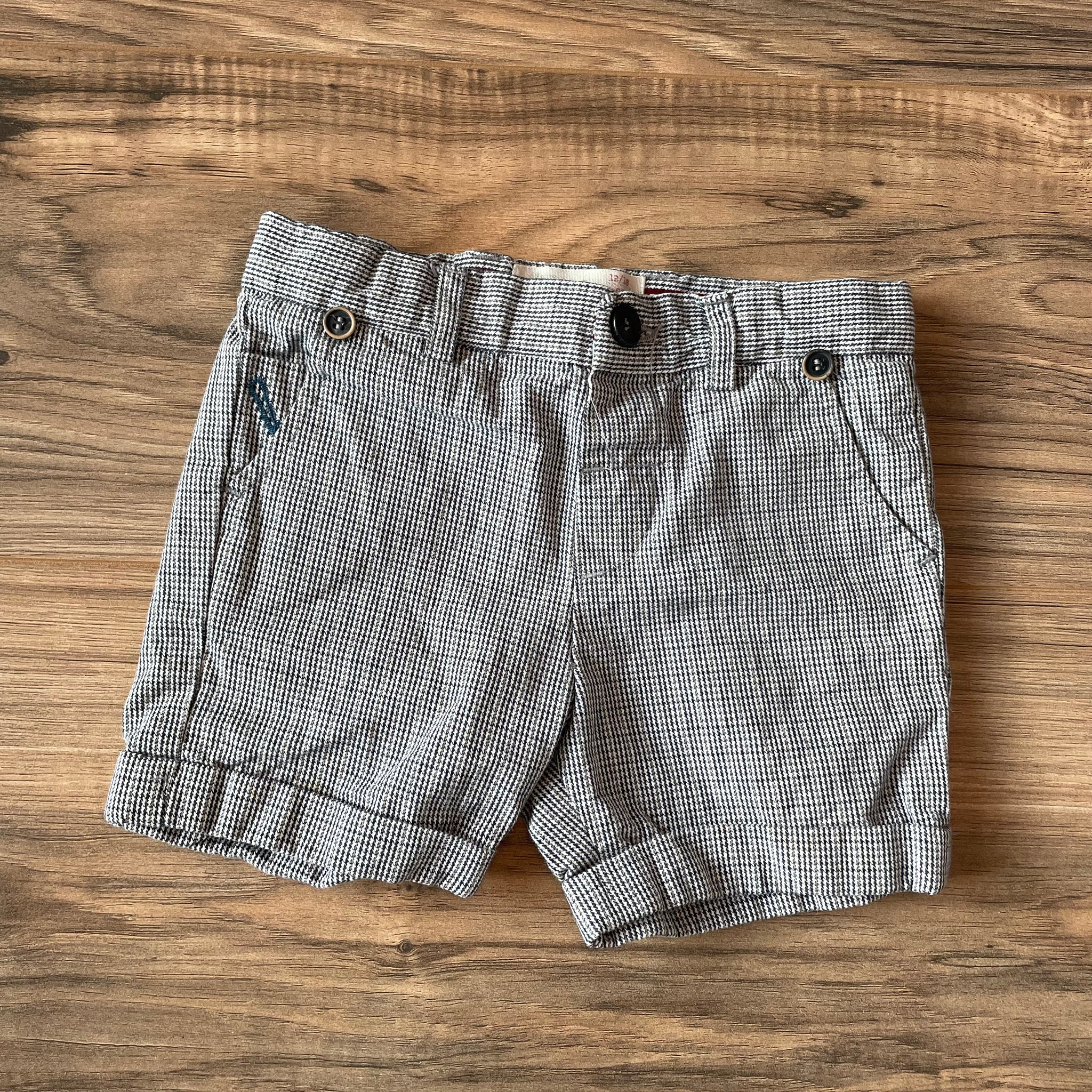 12-18m ZARA shorts w/optional suspender buttons