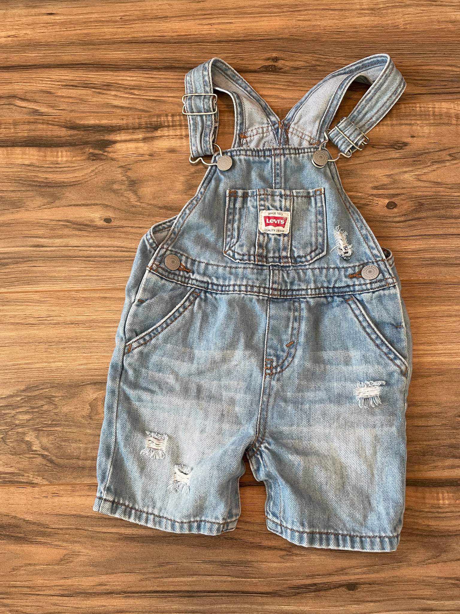 18m Levi’s distressed denim shortalls