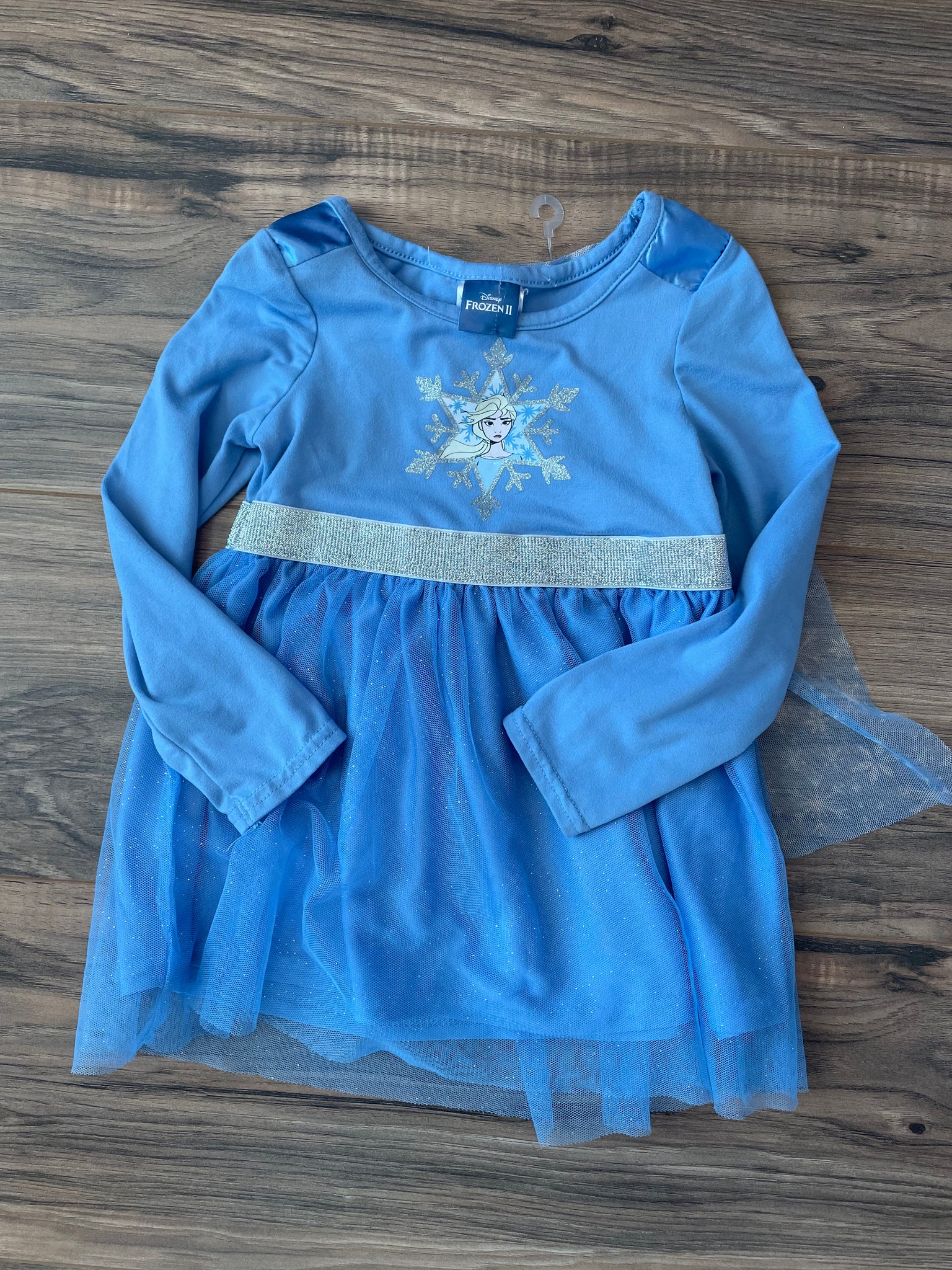 2T Disney’s Frozen Elsa dress w/cape