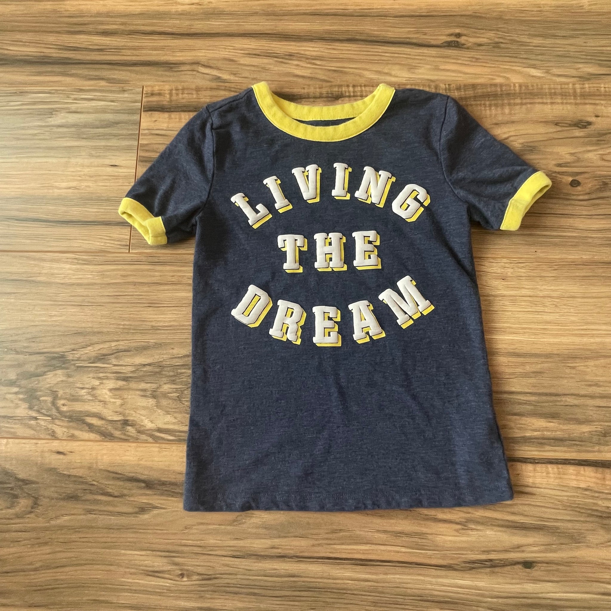 5T Old Navy Living the Dream shirt