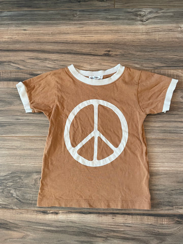 Size 2 The Bee & The Fox peace sign shirt