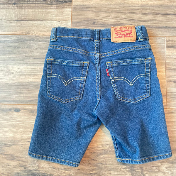 Size 5 Levi’s 511 slim fit denim shorts