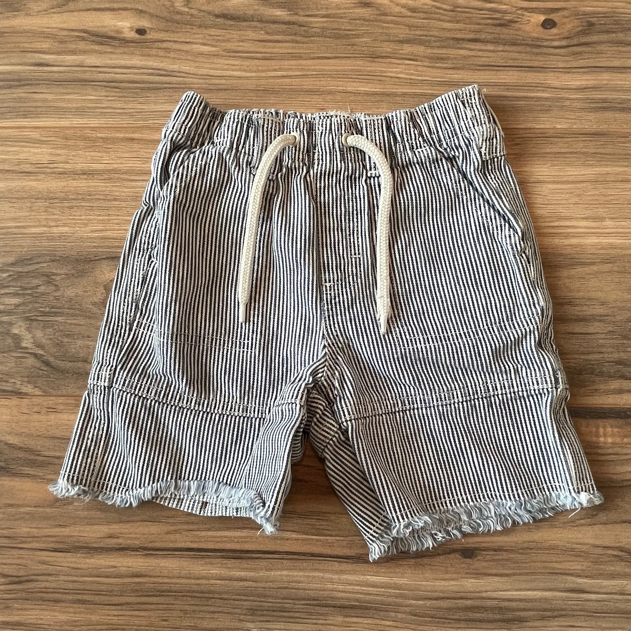 18-24m Gymboree denim striped shorts