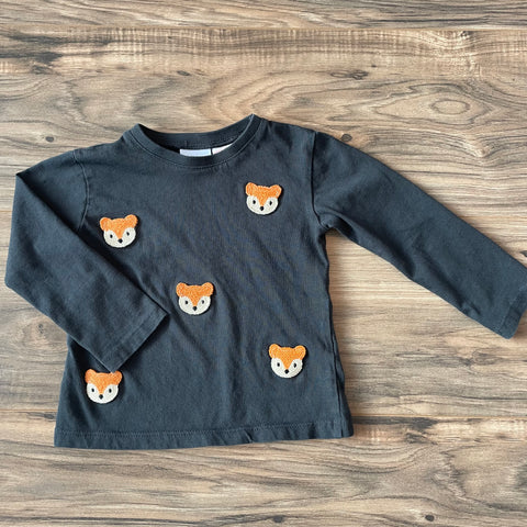 12-18m ZARA charcoal shirt w/applique raccoons