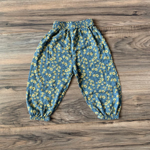 9-12m Comparable Unbranded Flowy Light Floral Joggers