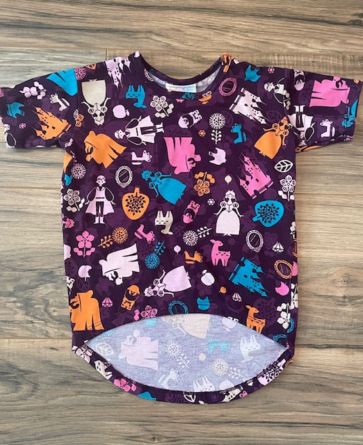 Size 2 LuLaRoe princess themed shirt