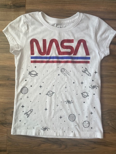 Size Medium (7/8) NASA White T-Shirt