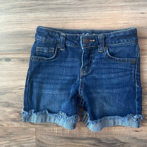XS (4/5T) Cat & Jack cuffed denim shorts with raw hem