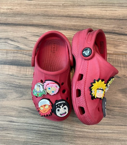 Size 8 CROCS red with detachable CROC charms