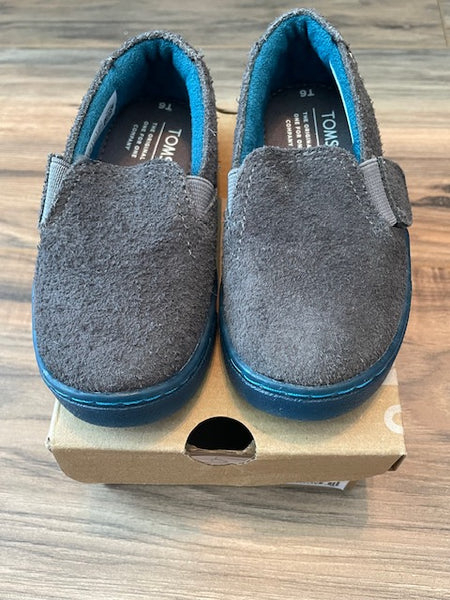 NEW Size 6 TOMS Luca Shade Shaggy Suede Water Resistant shoes