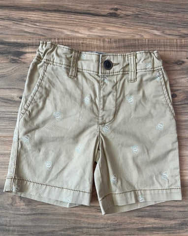 3T OshKosh shark print khaki shorts