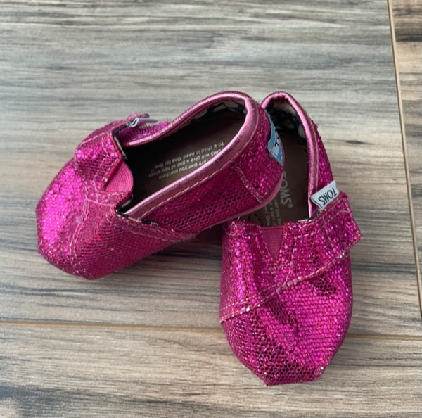 Size 3 TOMS hot pink sparkle shoes