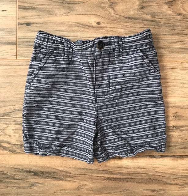 24m OshKosh chambray/blue striped shorts w/pockets