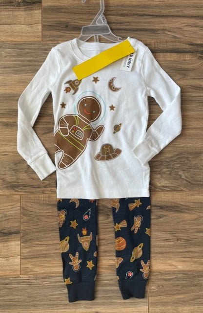 NEW 3T Old Navy Gingerbread Astronaut pajama set