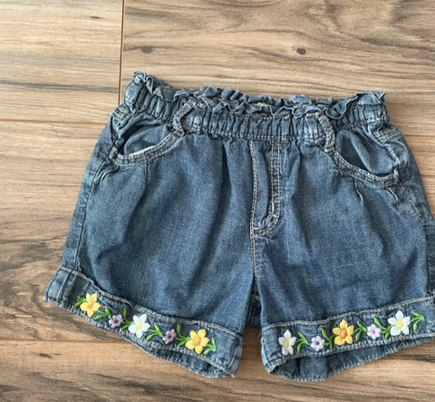 Size 4 Gymboree chambray floral shorts w/pockets