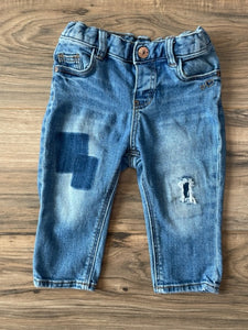 9-12m H&M distressed patchwork skinny jeans w/heart details on back pocket